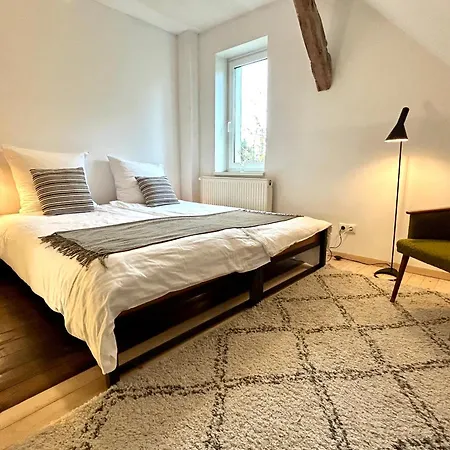 Gaestezimmer Am Schlosspark *