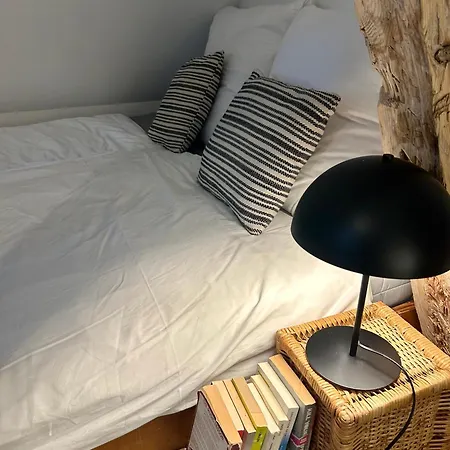 Gaestezimmer Am Schlosspark Apartment