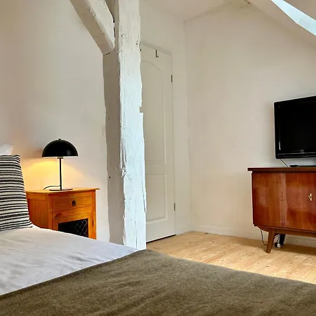 Gaestezimmer Am Schlosspark Apartment Gross Schacksdorf